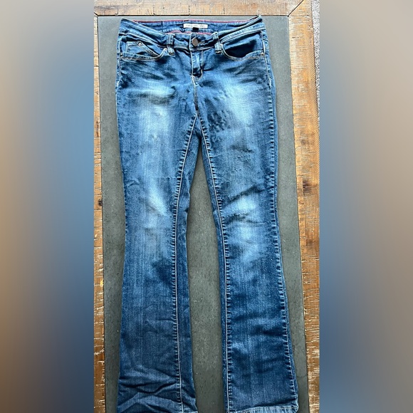 YMI jeans - Picture 3 of 3